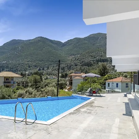 Oceanida Penelope Lyxury *