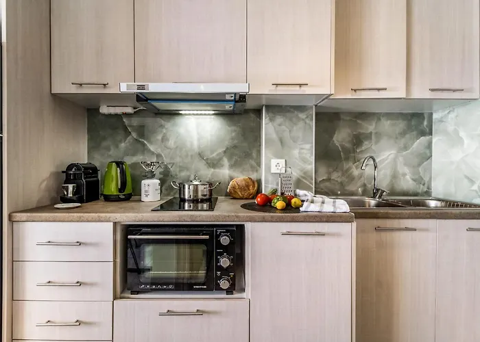 Oceanida Penelope Lyxury Apartmán *